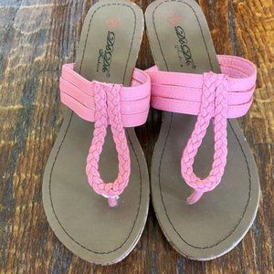 NWT * DBDK Fashion PINK CORAL Braided FLIP FLOPS Sandals CORK WEDGE Heels* 7-1/2